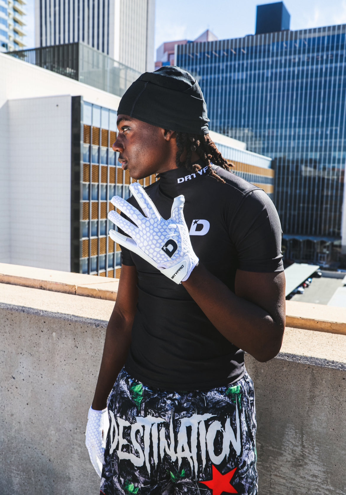 DRTYPRO Venoms Football Gloves
