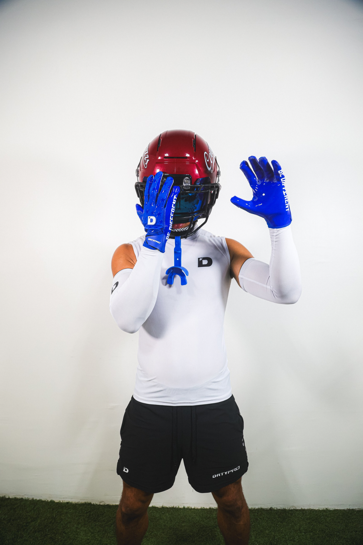 DRTYPRO Football Gloves V2 (Sizing in description)