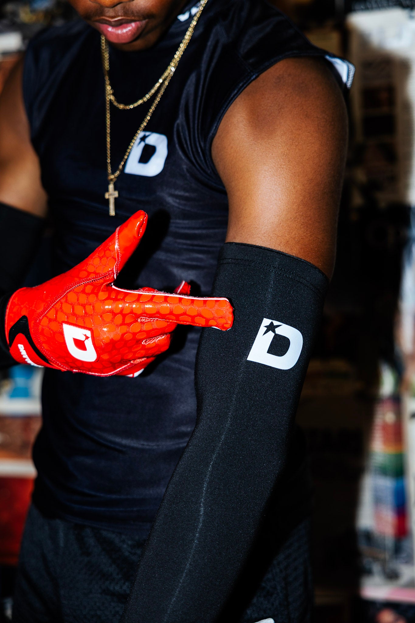 DRTYPRO Venoms Football Gloves
