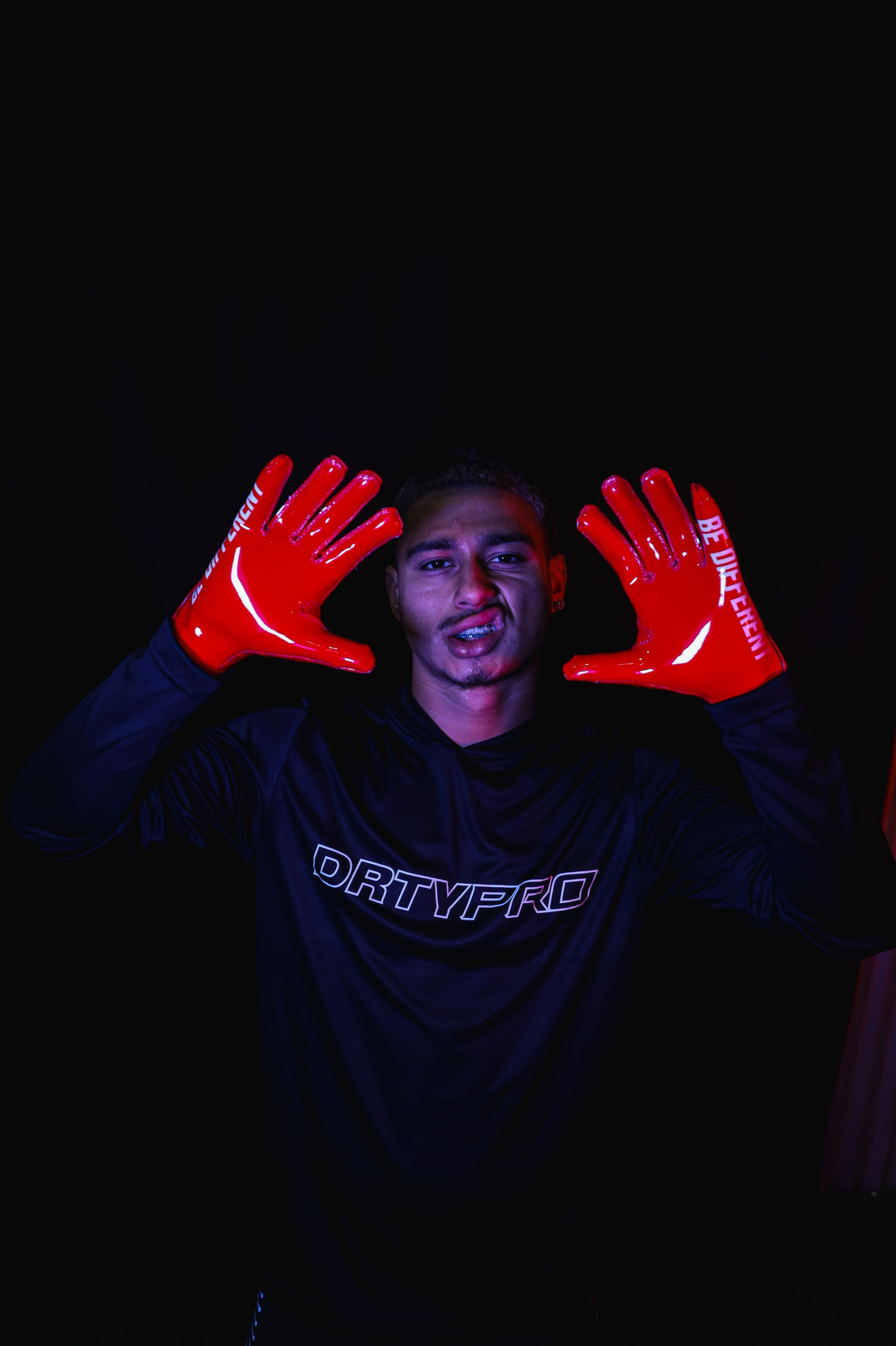 DRTYPRO Football Gloves V2 (Sizing in description)