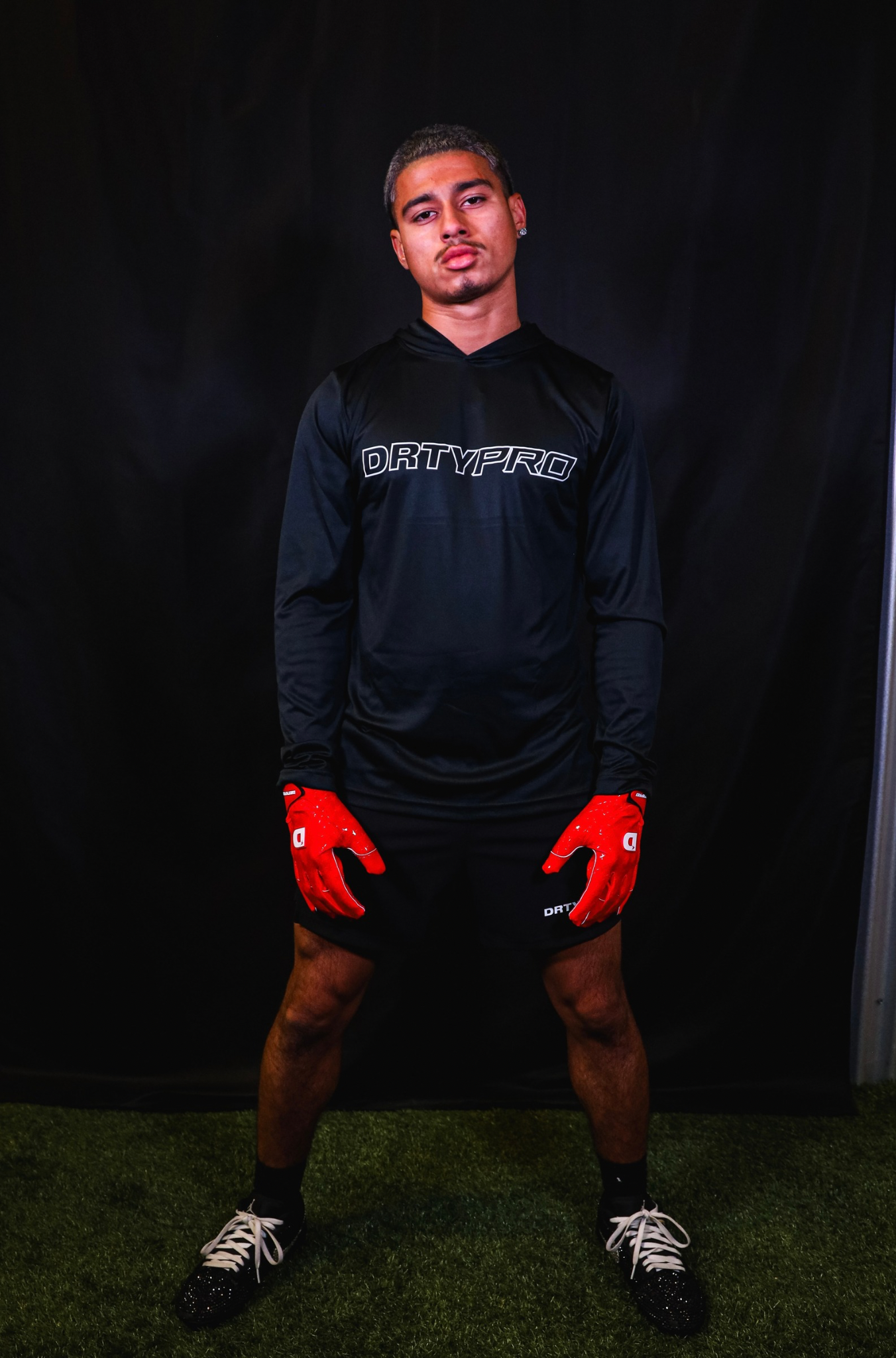 DRTYPRO Football Gloves V2 (Sizing in description)