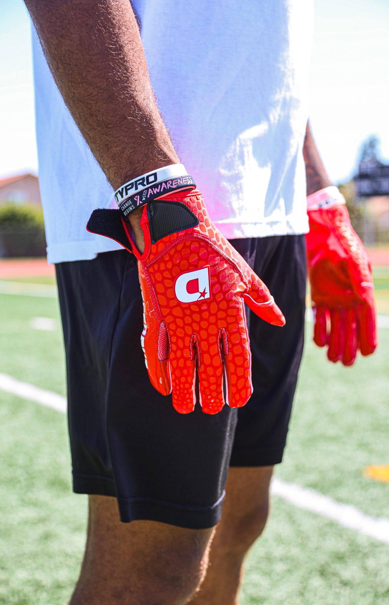 DRTYPRO Venoms Football Gloves